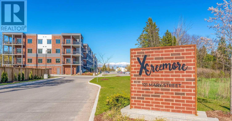423-121 Mary Street, Clearview, ON, L0M 1G0