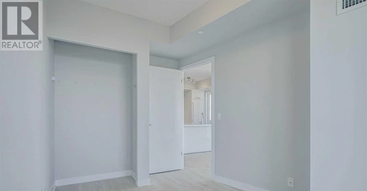 5003-2221 Yonge Street, Toronto, ON, M4S 2B4 - 21