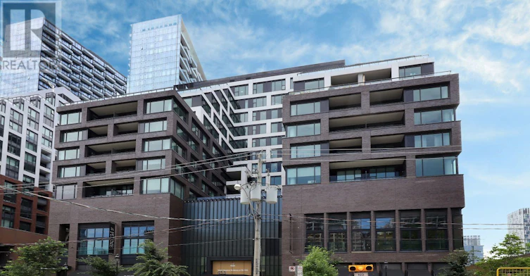 704-455 Wellington Street W, Toronto, ON, M5V 0V3 - 4