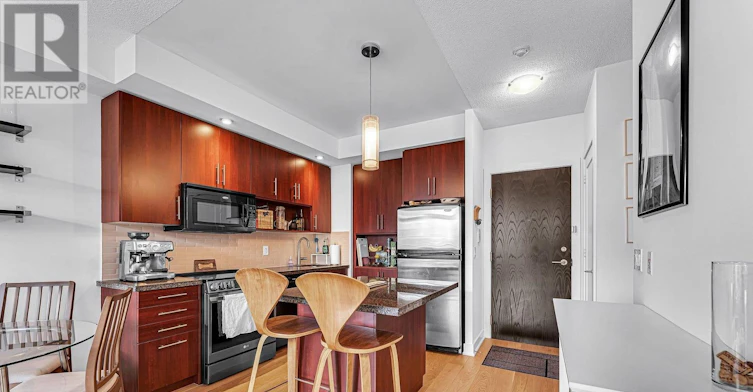 1510-120 Homewood Avenue, Toronto, ON, M4Y 2J3 - 2