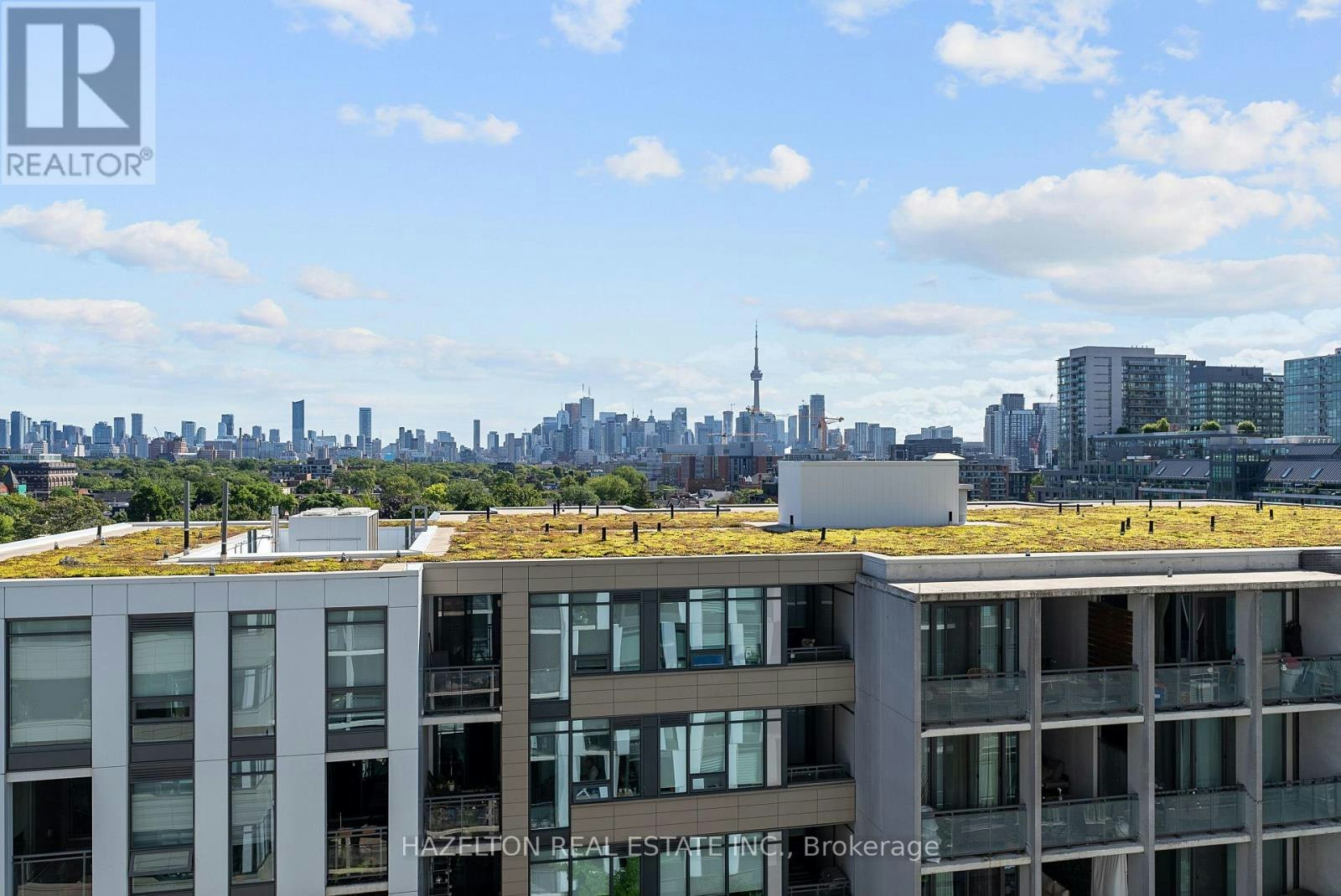 825-20 Minowan Miikan Lane, Toronto, ON, M6J 0E5 - 19