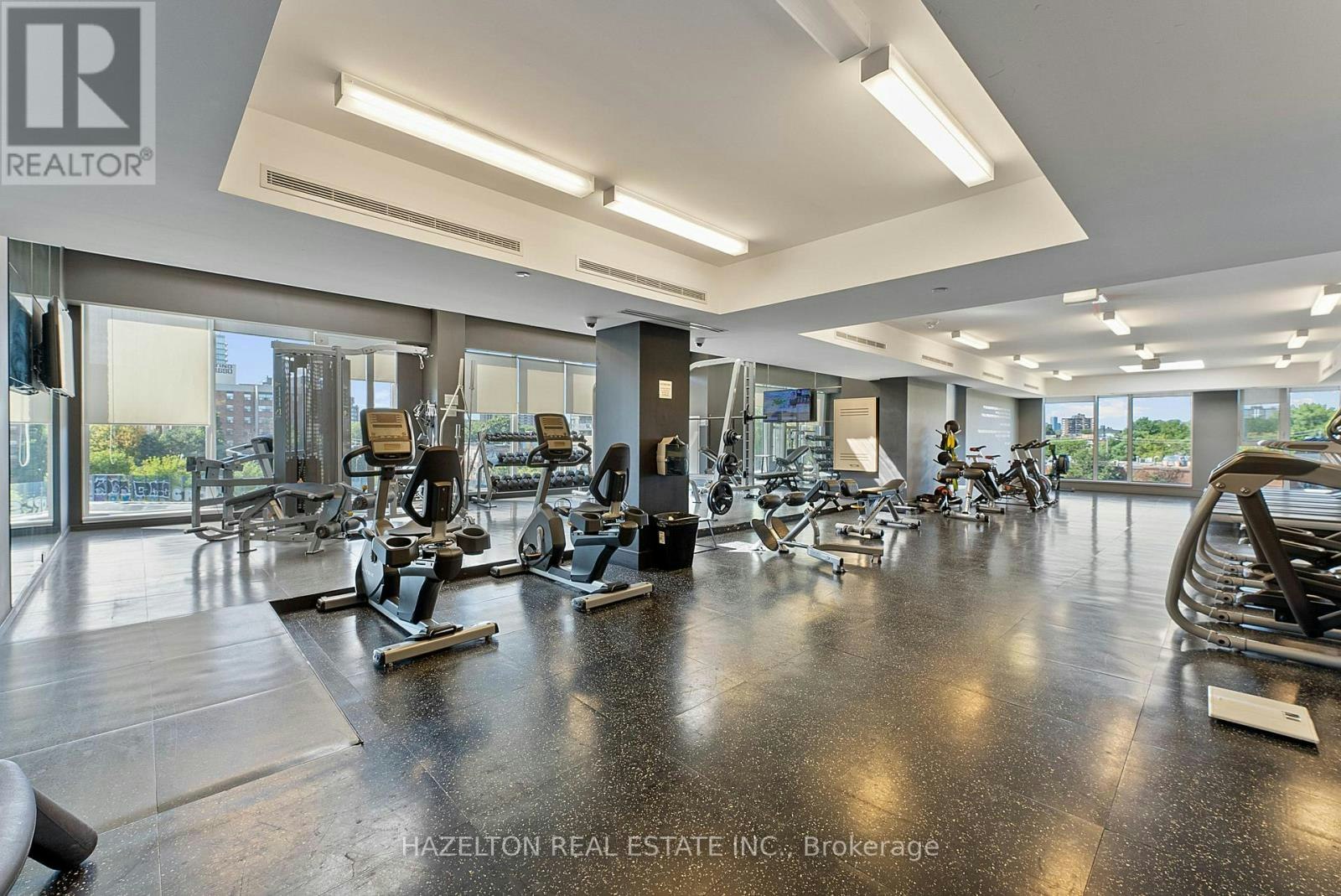 825-20 Minowan Miikan Lane, Toronto, ON, M6J 0E5 - 20