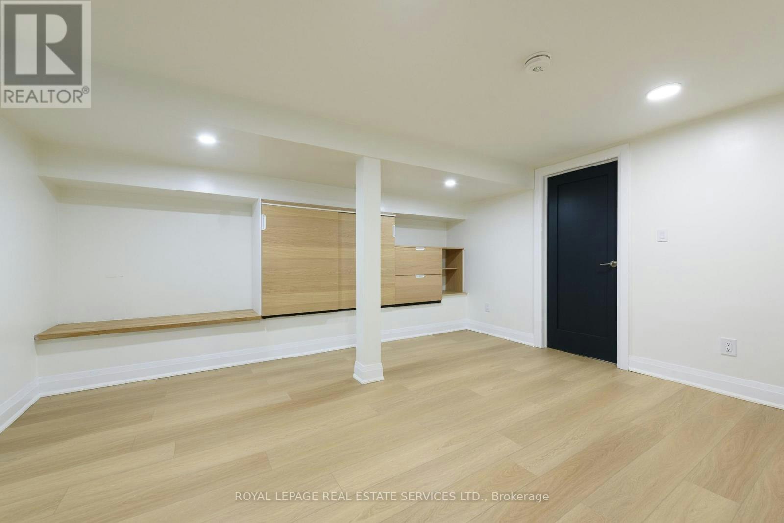 LOWER-81 Major Street, Toronto, ON, M5S 2K9 - 2
