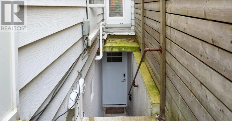 LOWER-81 Major Street, Toronto, ON, M5S 2K9 - 20