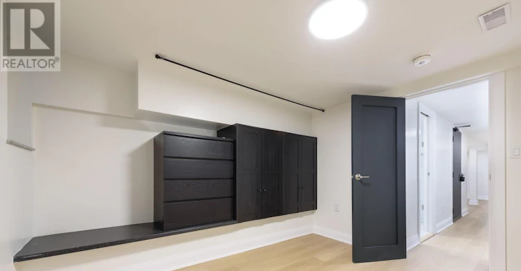 LOWER-81 Major Street, Toronto, ON, M5S 2K9 - 16
