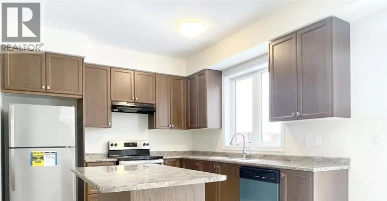 9 Baskett Street, Brantford, ON, N3T 0W3 - 2
