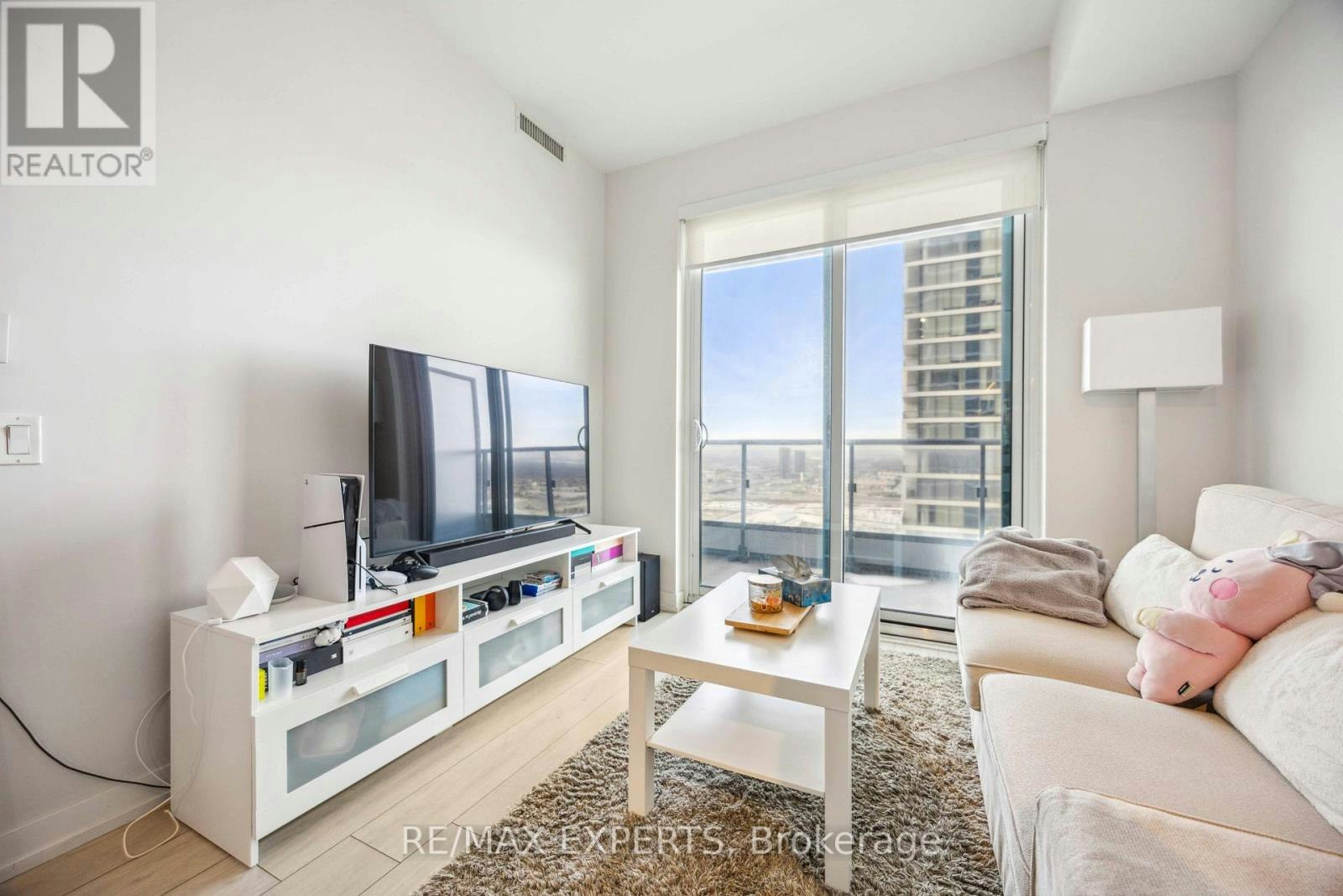 3310-950 Portage Parkway, Vaughan, ON, L4K 0J7 - 5