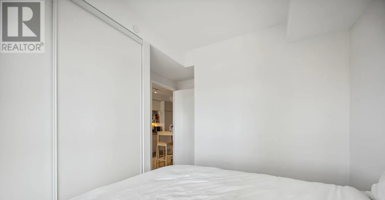 3310-950 Portage Parkway, Vaughan, ON, L4K 0J7 - 10
