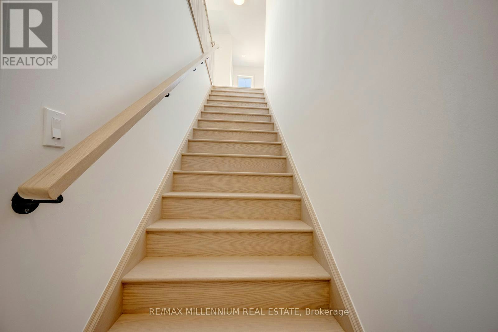 UPPER-36 Thornbird Crescent, Brampton, ON, L7A 0B8 - 37
