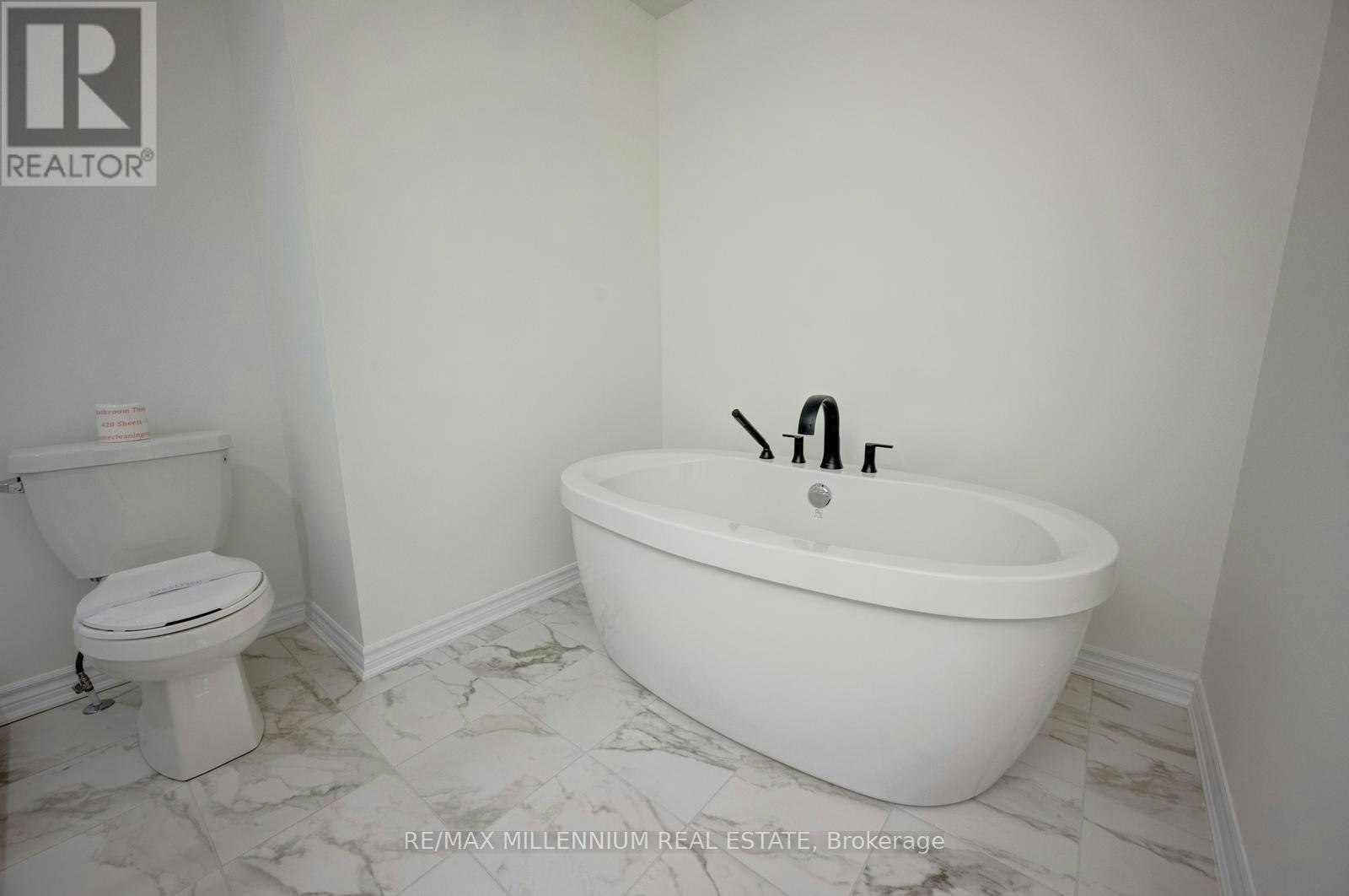 UPPER-36 Thornbird Crescent, Brampton, ON, L7A 0B8 - 11