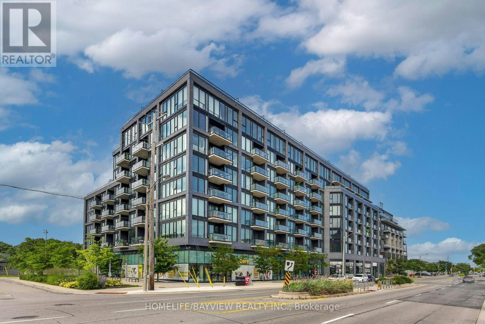 609-7 Smith Crescent, Toronto, ON, M8Z 0G3