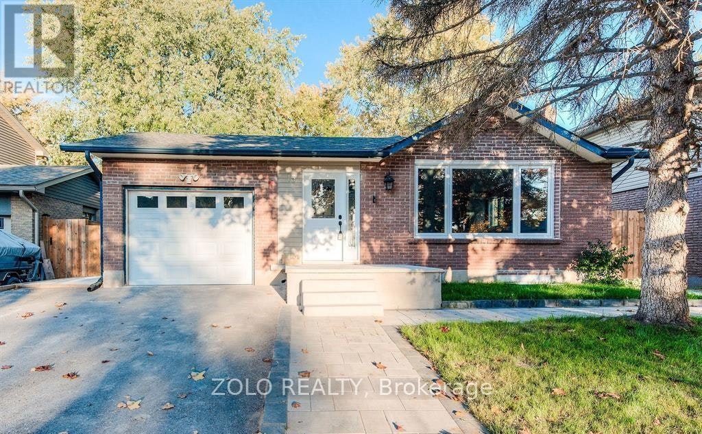 UPPER-15 Nathaniel Crescent, Kitchener, ON, N2P 1L3