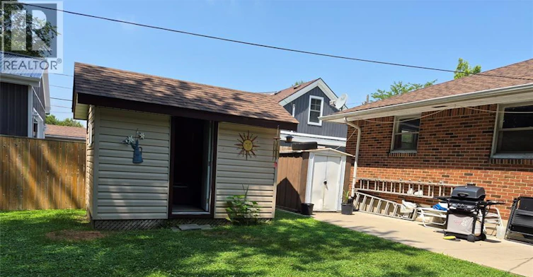 27 Horwath Avenue, Kingsville, ON, N9Y 1B9 - 12