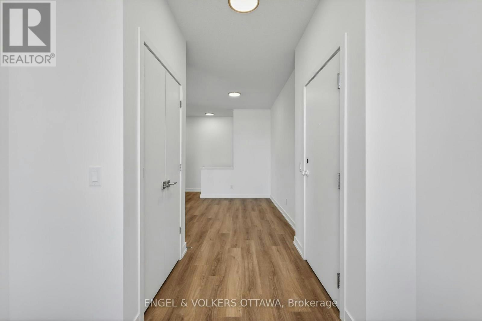 114 Stardust Private, Ottawa, ON, K1T 3W6 - 13