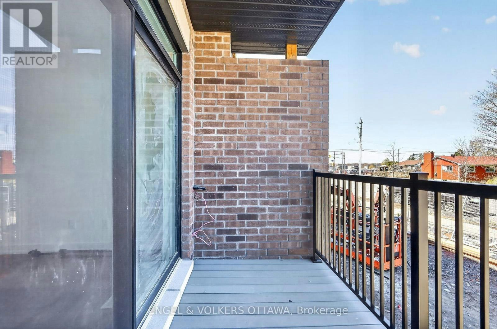 114 Stardust Private, Ottawa, ON, K1T 3W6 - 30