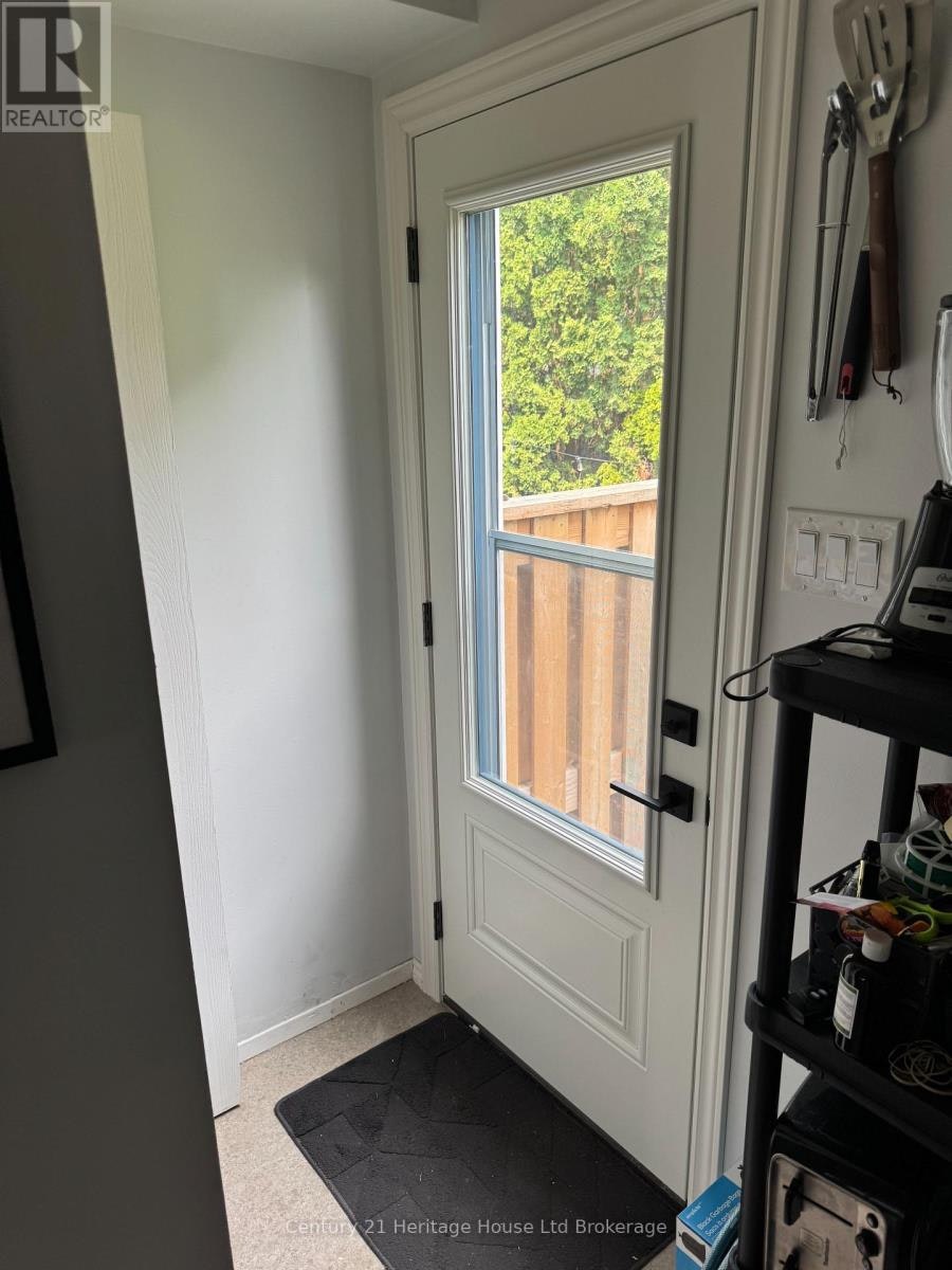2-255 Lansdowne Avenue W, Woodstock, ON, N4T 1N6 - 15