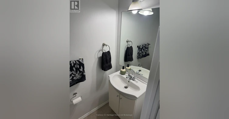 2-255 Lansdowne Avenue W, Woodstock, ON, N4T 1N6 - 12