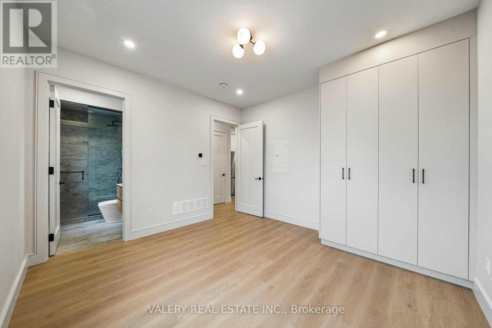 LANEWAY UPPER-131 Dovercourt Road, Toronto, ON, M6J 3C5 - 5