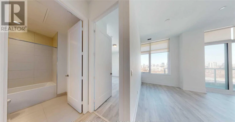 SPH31-1 Edgewater Drive, Toronto, ON, M5A 0L1 - 13
