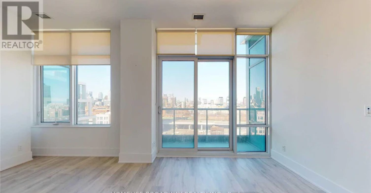 SPH31-1 Edgewater Drive, Toronto, ON, M5A 0L1 - 6