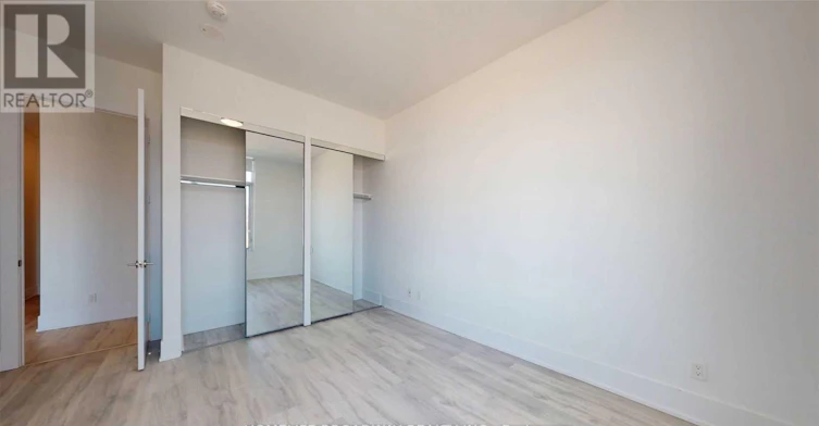 SPH31-1 Edgewater Drive, Toronto, ON, M5A 0L1 - 17