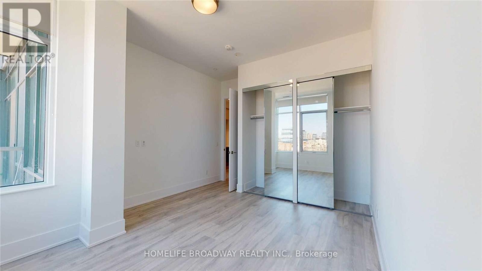 SPH31-1 Edgewater Drive, Toronto, ON, M5A 0L1 - 16