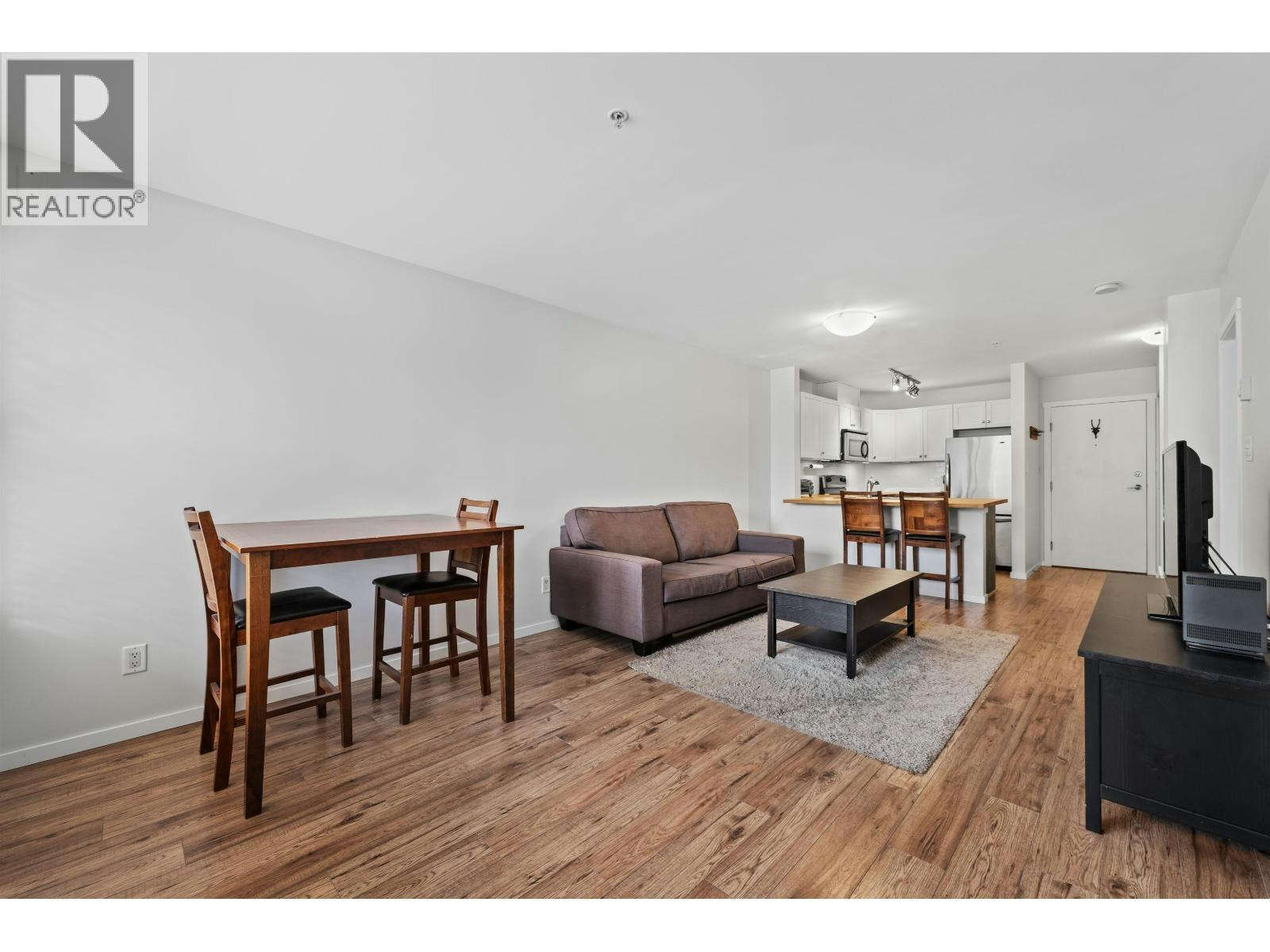 312-315 Knox Street, New Westminster, BC, V3L 0B5