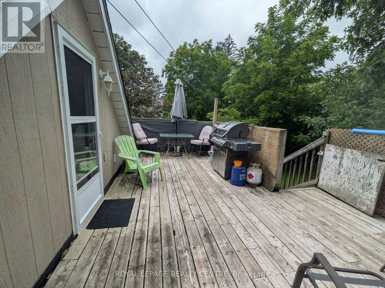 UPPER-10 Dufferin Street, Barrie, ON, L4N 2J7 - 12