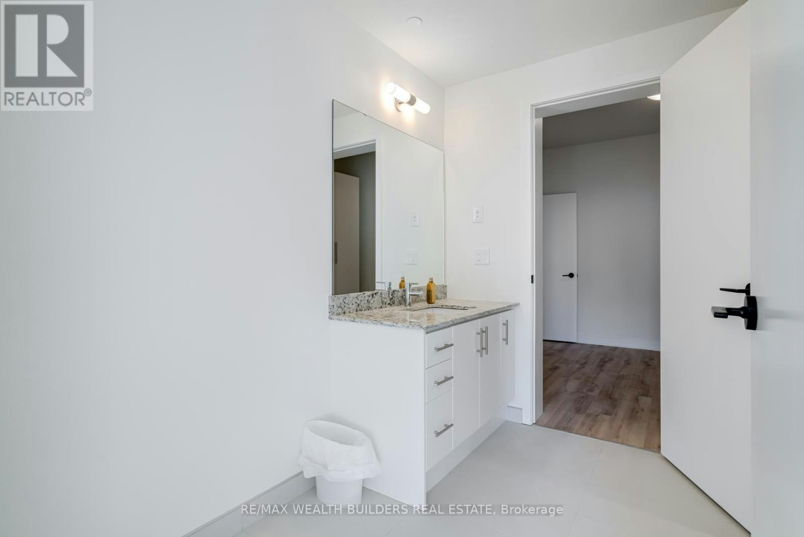 813-335 Wheat Boom Drive, Oakville, ON, L6H 7C2 - 10