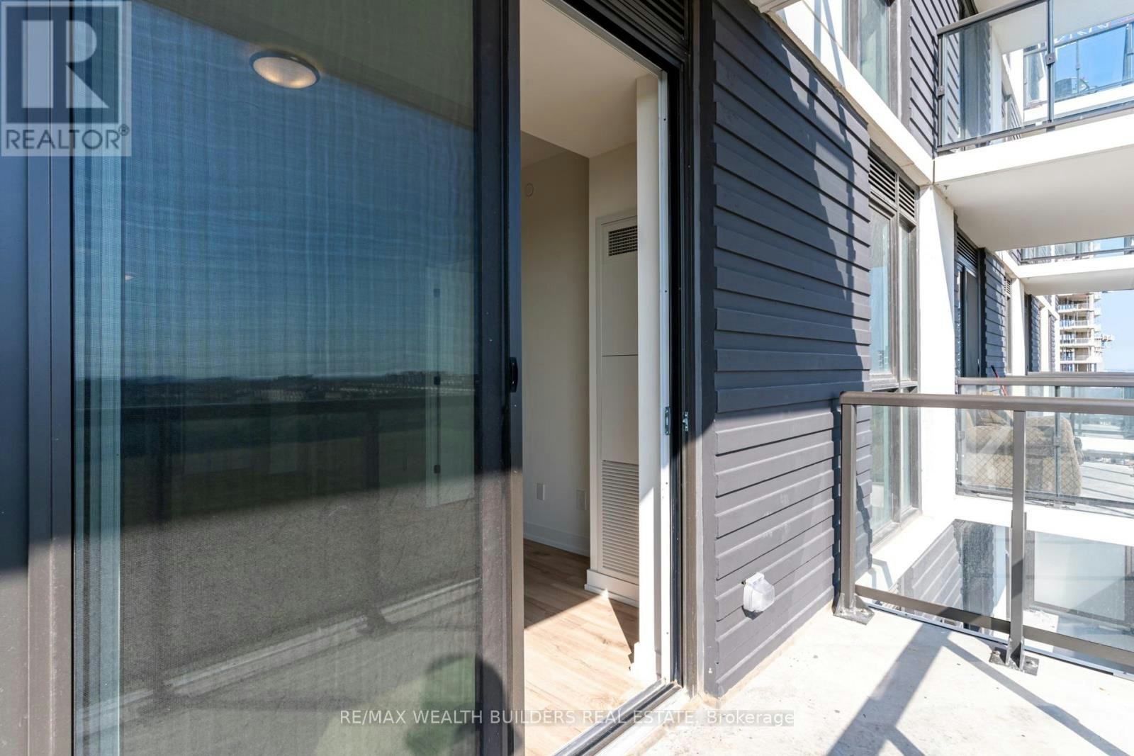 813-335 Wheat Boom Drive, Oakville, ON, L6H 7C2 - 18