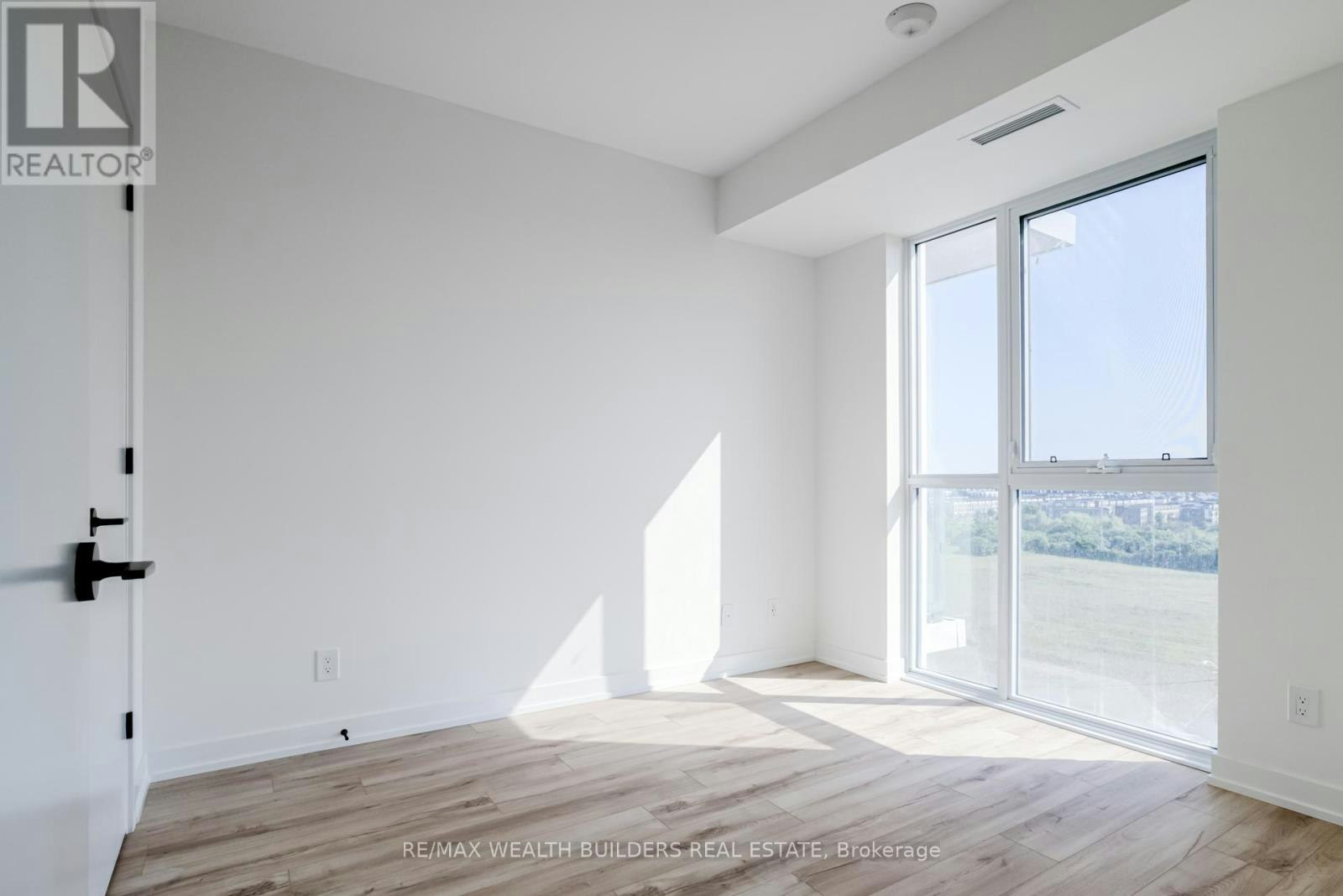 813-335 Wheat Boom Drive, Oakville, ON, L6H 7C2 - 7