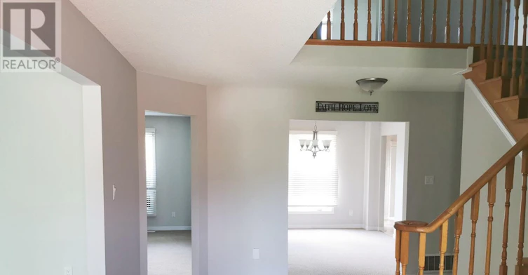 2034 Oxford Avenue, Oakville, ON, L6H 4K7 - 2