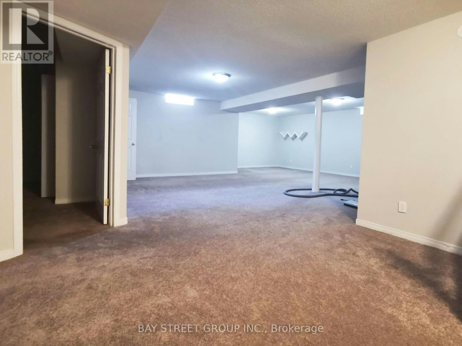 2034 Oxford Avenue, Oakville, ON, L6H 4K7 - 17
