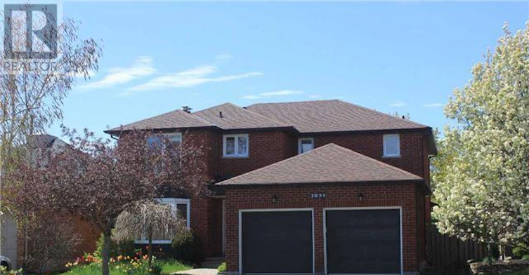 2034 Oxford Avenue, Oakville, ON, L6H 4K7