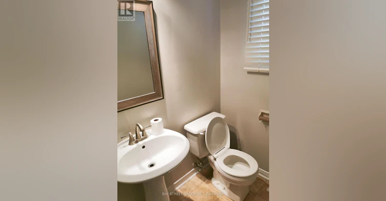 2034 Oxford Avenue, Oakville, ON, L6H 4K7 - 6