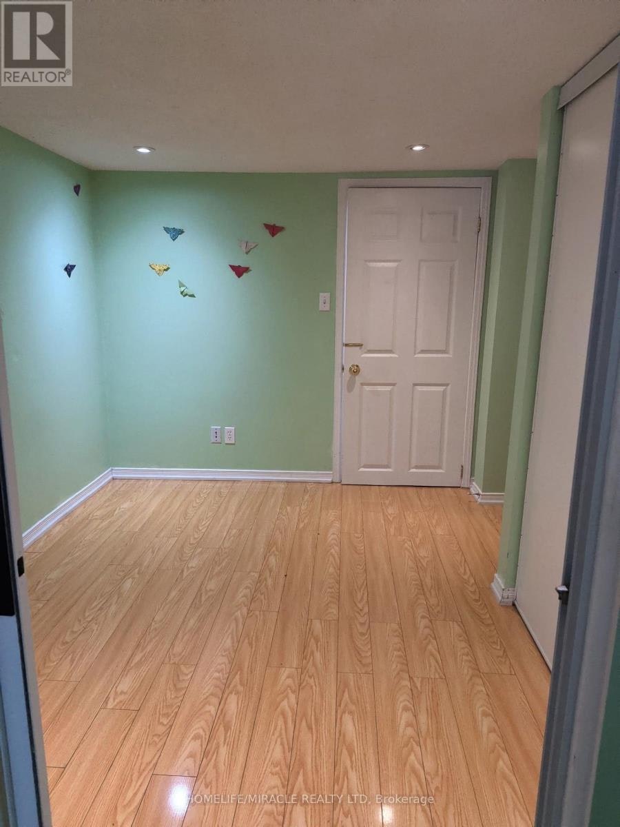 BASEMENT-1206 Prestonwood Crescent, Mississauga, ON, L5V 2V3 - 2