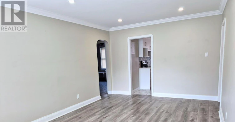 2-855 Simcoe Street N, Oshawa, ON, L1G 4W1 - 8