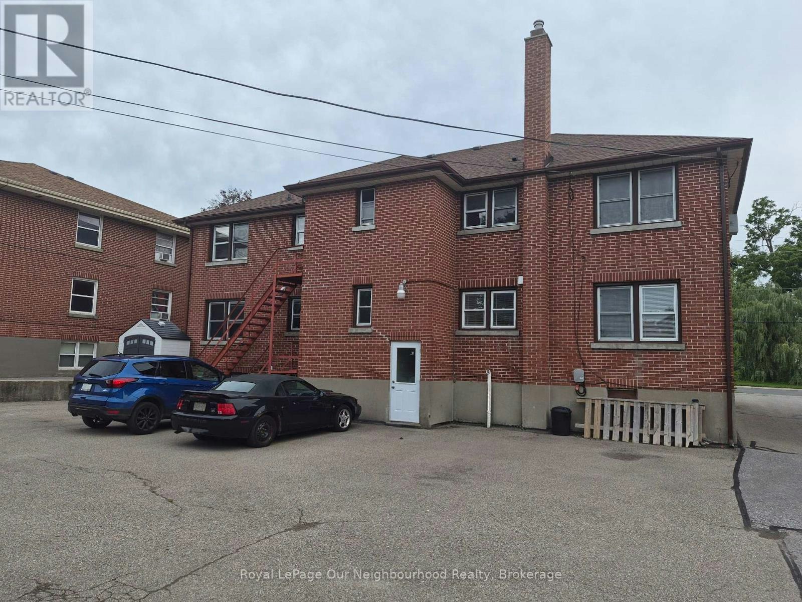 2-855 Simcoe Street N, Oshawa, ON, L1G 4W1 - 17