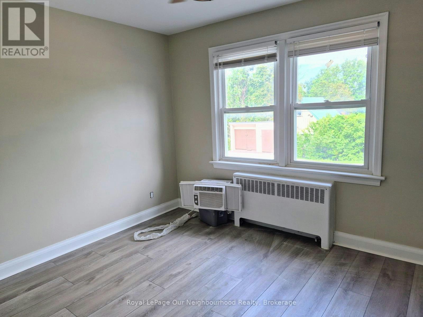 2-855 Simcoe Street N, Oshawa, ON, L1G 4W1 - 15