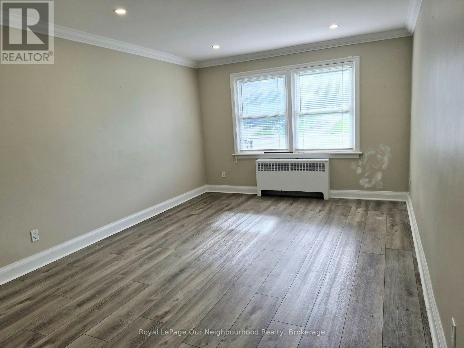 2-855 Simcoe Street N, Oshawa, ON, L1G 4W1 - 6