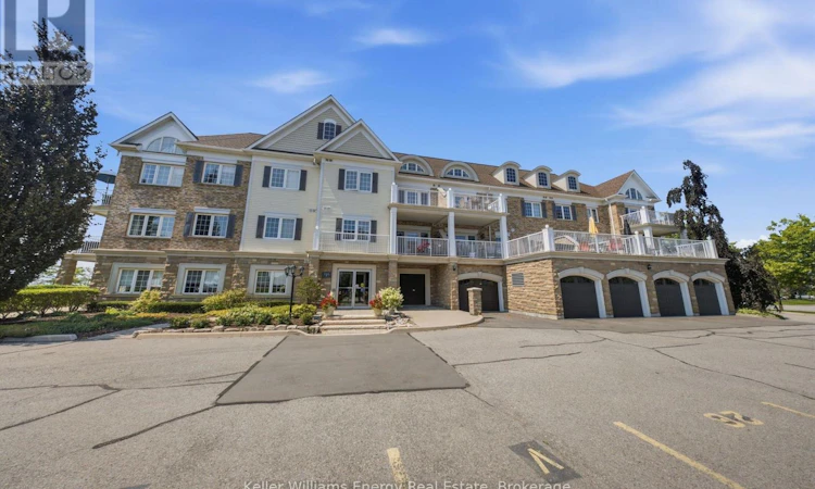 308-395 Lakebreeze Drive
