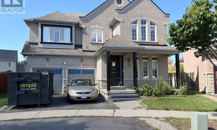 12 Cragg Crescent