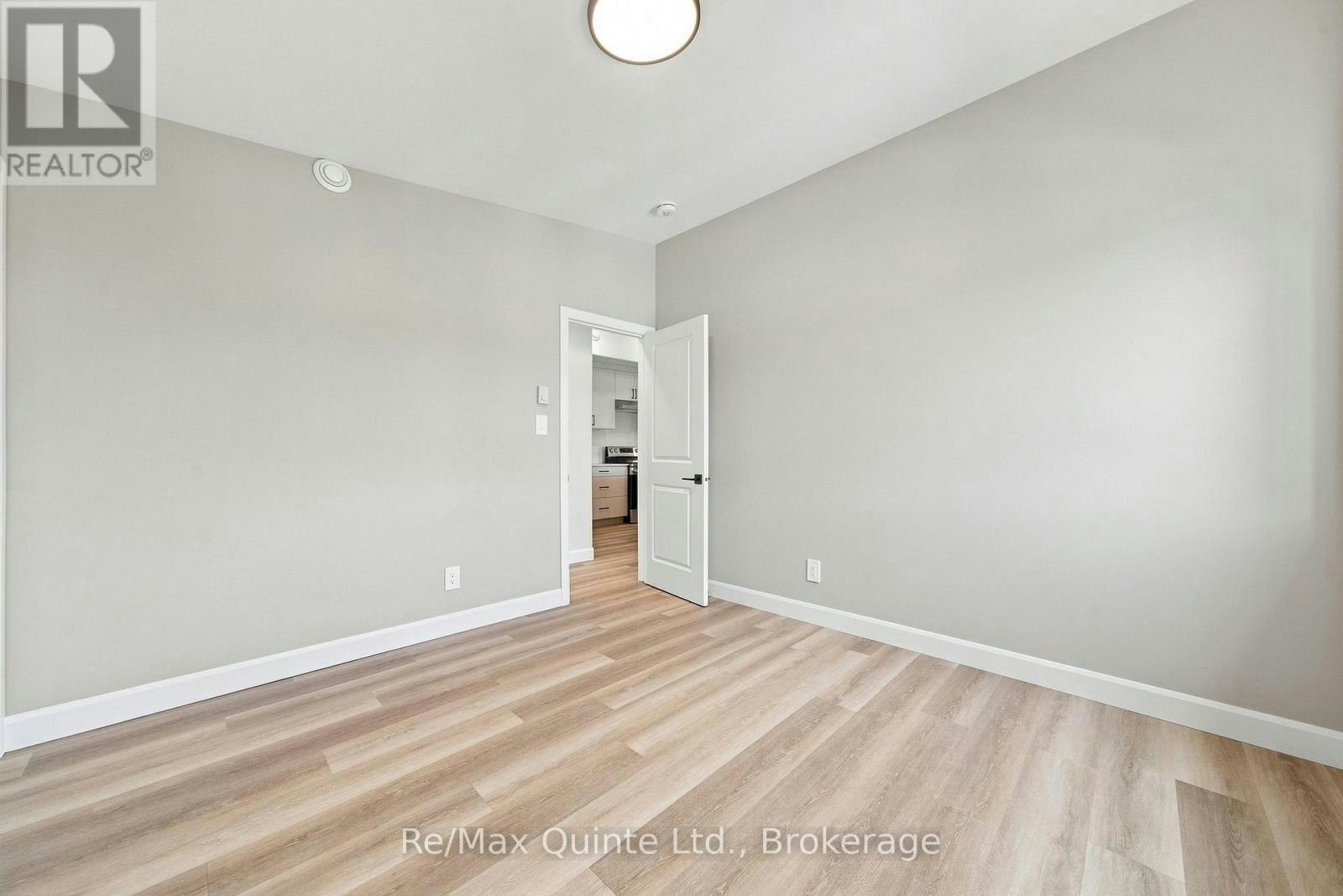 B-5 Sienna Avenue, Belleville, ON, K8P 4G5 - 18