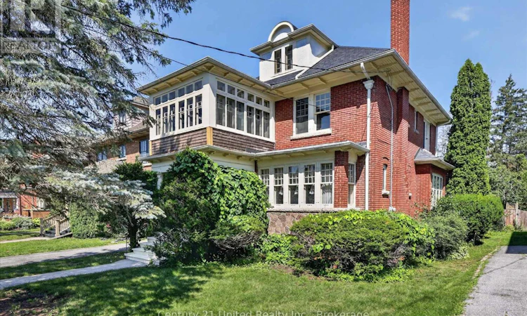 498 Weller Street