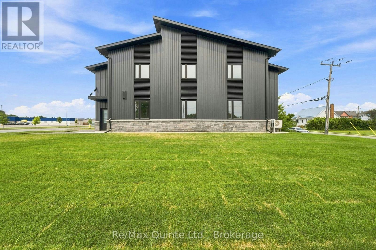 C-5 Sienna Avenue, Belleville, ON, K8P 4G5 - 4