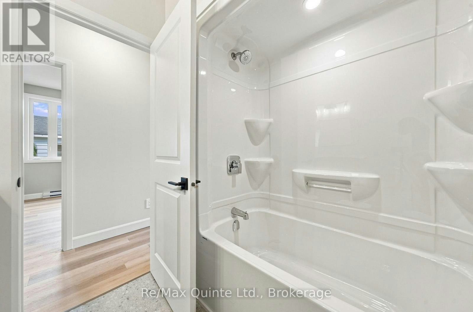 D-5 Sienna Avenue, Belleville, ON, K8P 4G5 - 18