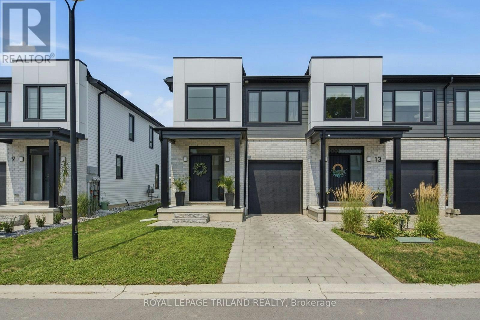 11-101 Swales Avenue, Strathroy, ON, N7G 0C1