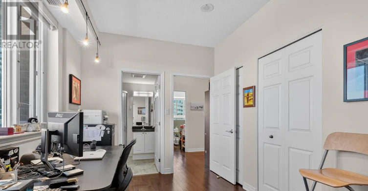 PH01-134 York Street, Ottawa, ON, K1N 1K8 - 34
