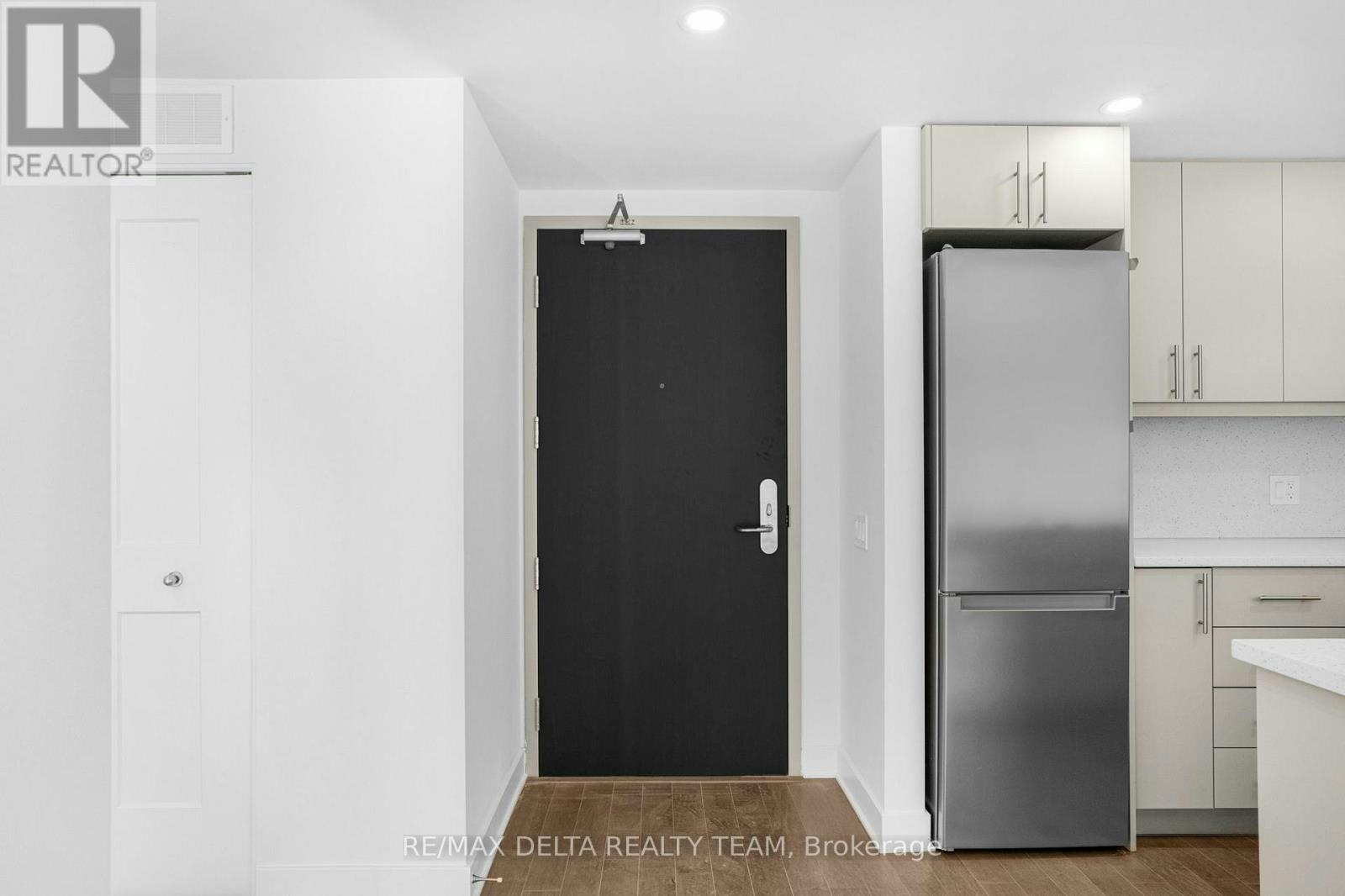 2208-180 George Street, Ottawa, ON, K1N 9M2 - 6