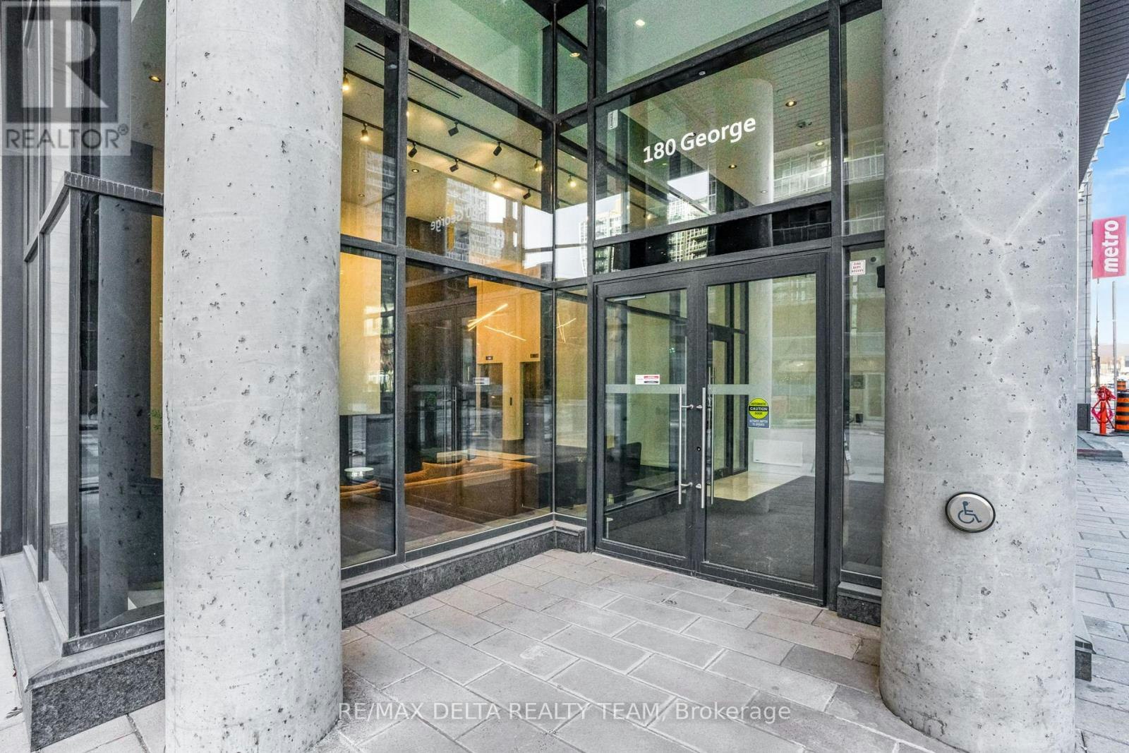 2208-180 George Street, Ottawa, ON, K1N 9M2 - 2